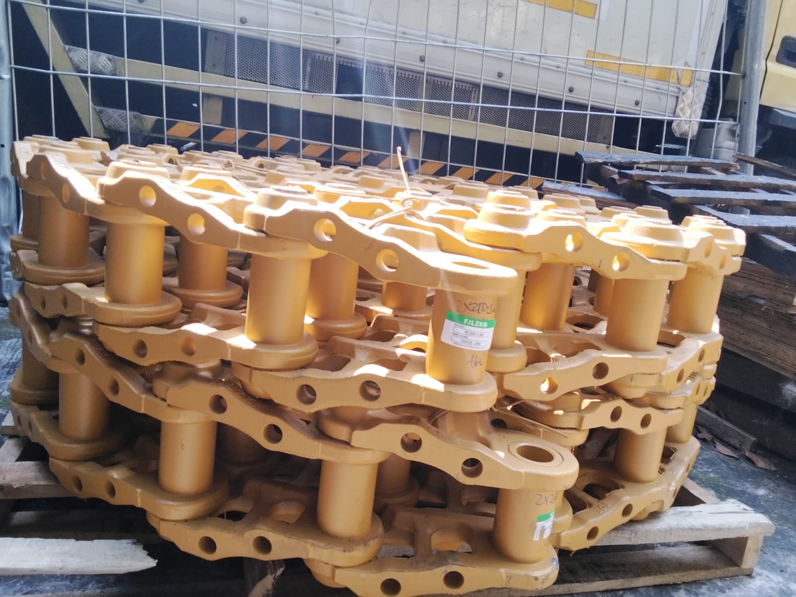 Track Link Assembly Komatsu PC200-8